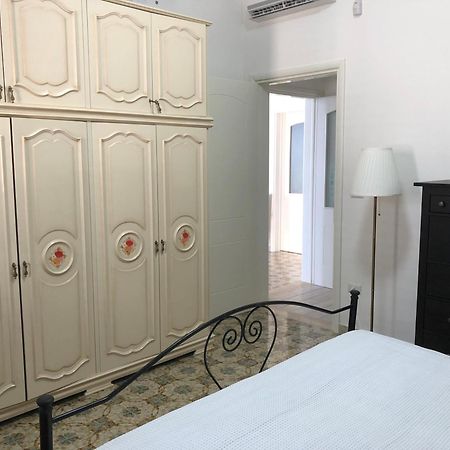Casa Direttamente Sul Mare 1 Βίλα Marina di Mancaversa Εξωτερικό φωτογραφία