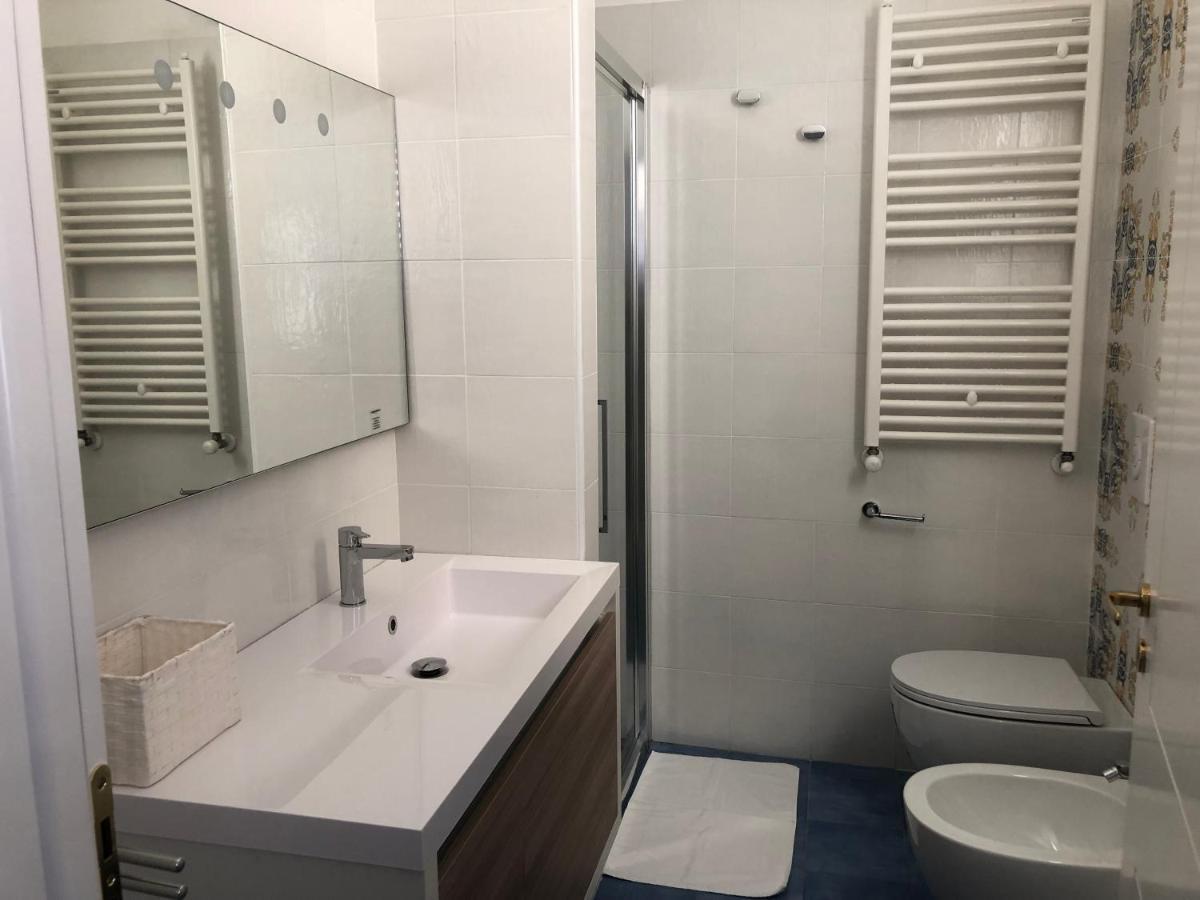 Casa Direttamente Sul Mare 1 Βίλα Marina di Mancaversa Εξωτερικό φωτογραφία